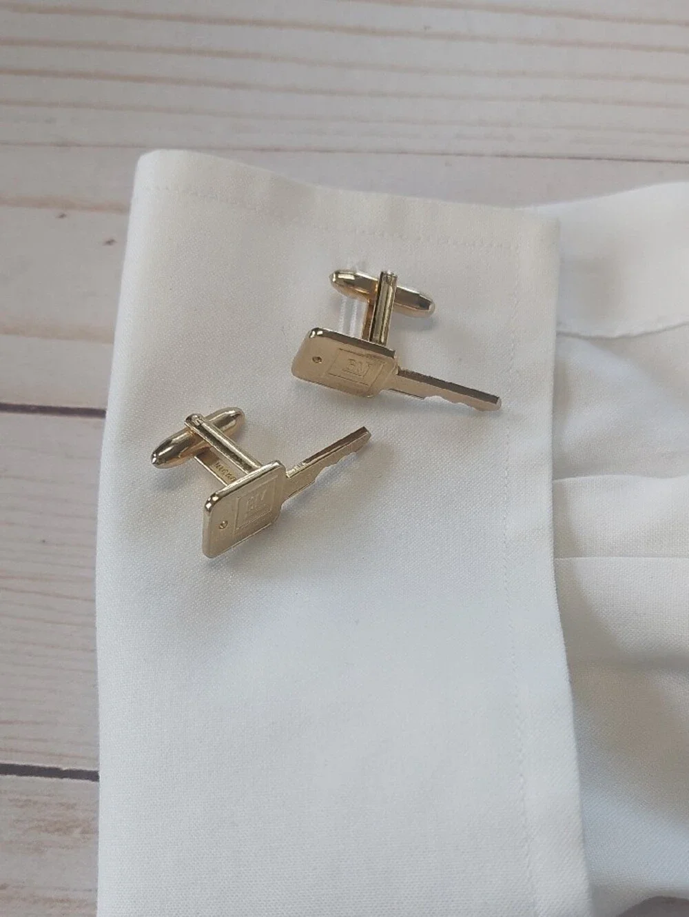 Gold GM Key-Shaped Rochester Products Cufflinks - Men Accessories